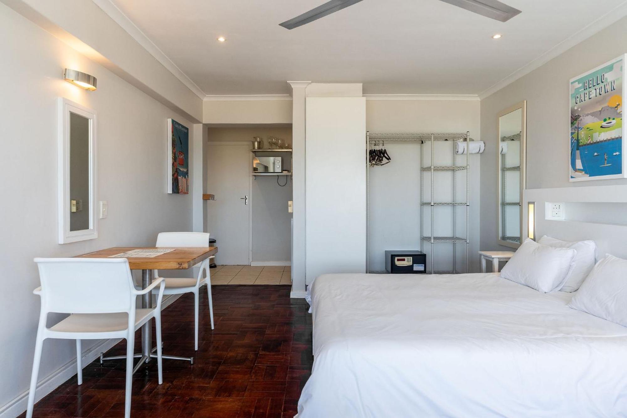 קייפטאון Mouille Point Places - Studios & Apartments מראה חיצוני תמונה